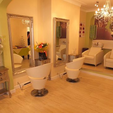 Tips on  what to look for when openning your salon